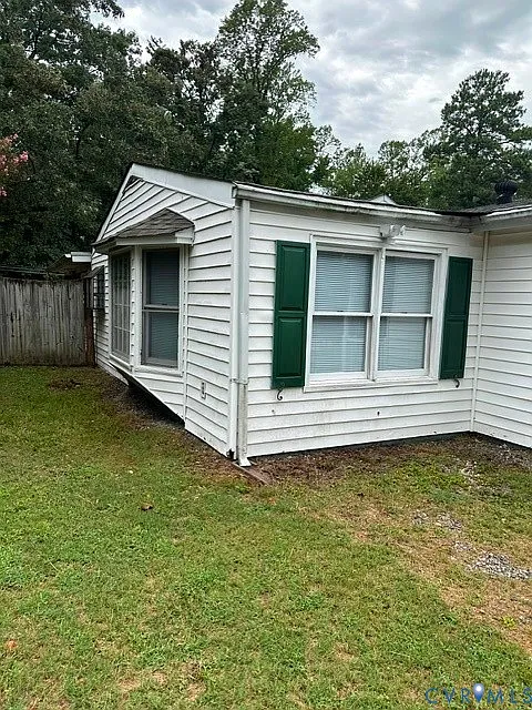 4 bed, 2.0 bath, $1,875 — Photo 3