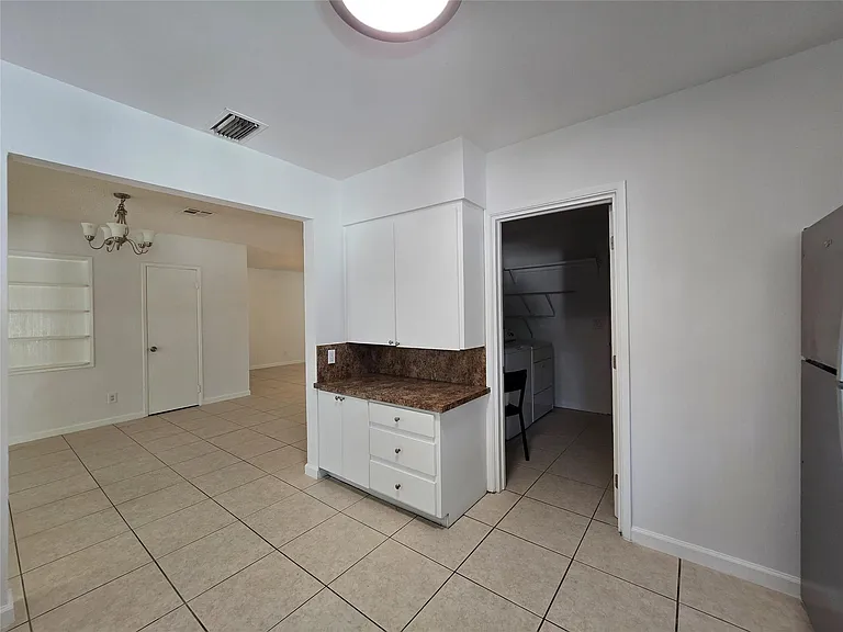 1524 NE 5th Ave — Photo 23