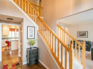 3302 Foxcroft Dr, Lewis Center, OH 43035
