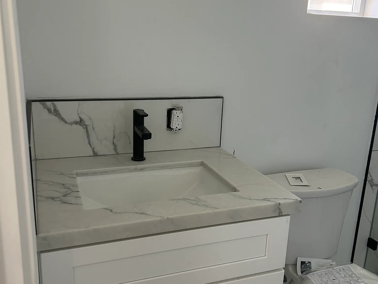 1 bed, 698 sqft, $2,500 — Photo 3