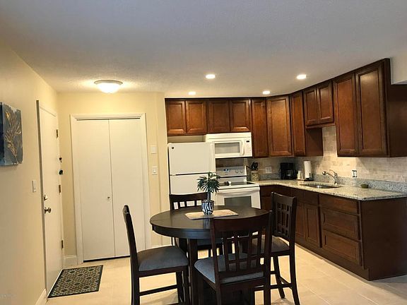 4th image of 3150 N Atlantic Ave APT 2-330