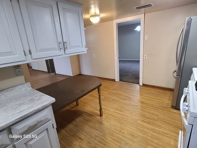 5381 Williams St — Photo 10
