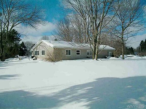3rd image of 24 Windgate