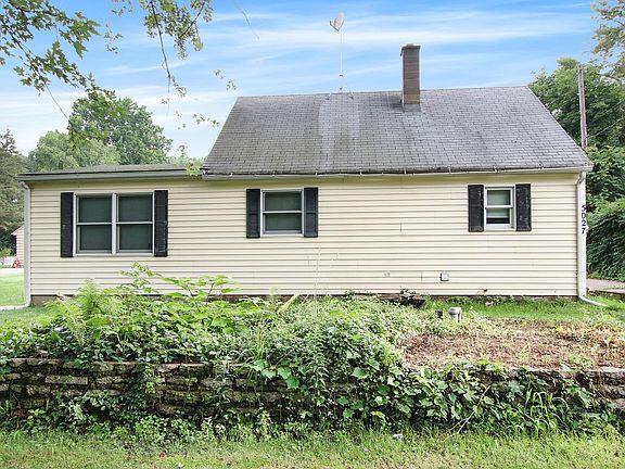 3rd image of 5027 Fordham Ave