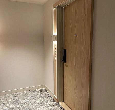 4th image of 5 Defries St E #902