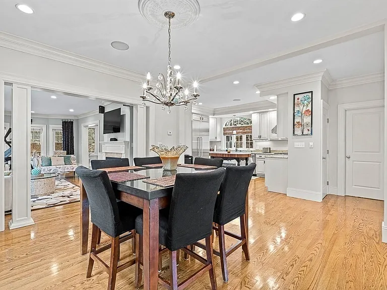 34 Glen Rd — Photo 22