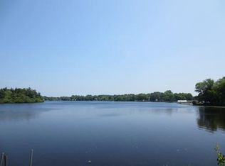 44 Sherbrook Rd, Dartmouth, MA 02747