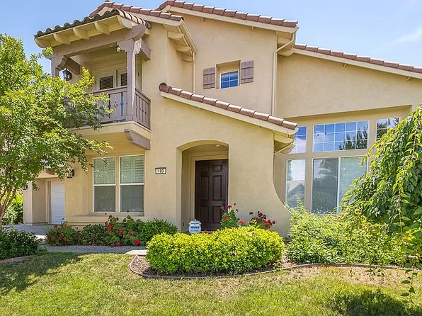 180 Marsh Hawk Dr, Folsom, CA 95630