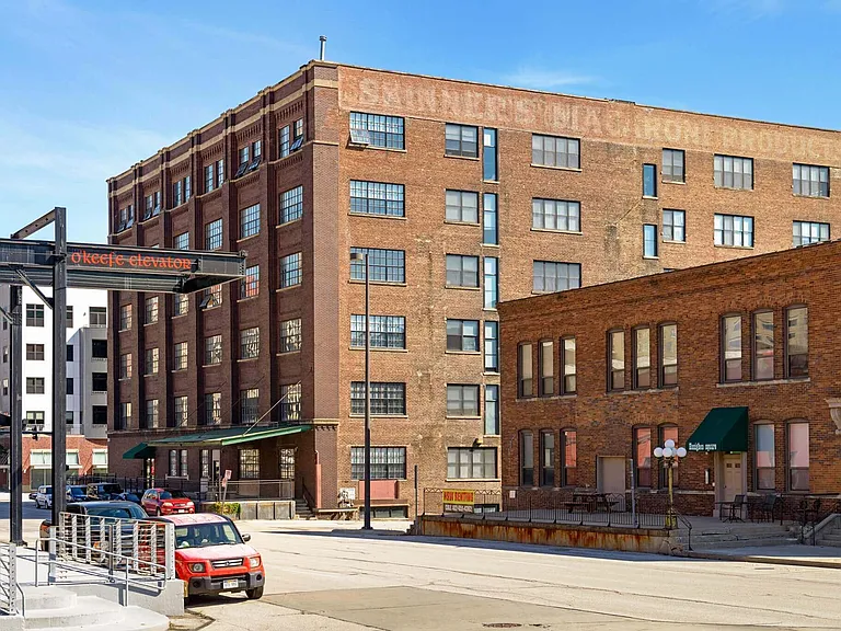 Skinner Macaroni Lofts — Photo 13