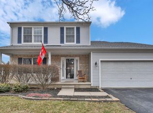 115 Sapphire Ice Dr, Delaware, OH 43015