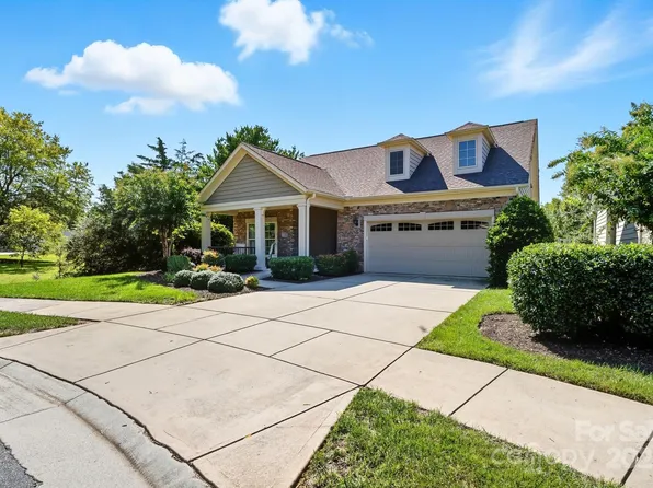 106 Cambria Pl, Mooresville, NC 28117
