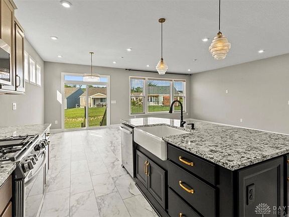 5th image of 1796 Archerfield Pl
