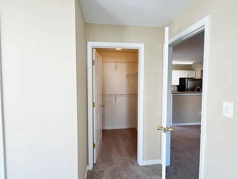 2015 Gov Thomas Bladen Way #204 — Photo 8