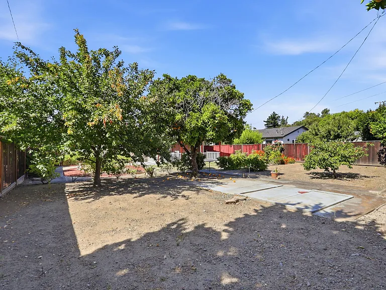 3974 Via Montalvo — Photo 34