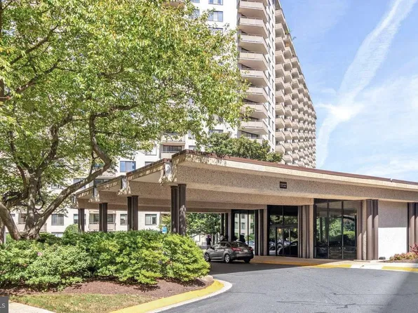5225 Pooks Hill Rd, Bethesda, MD