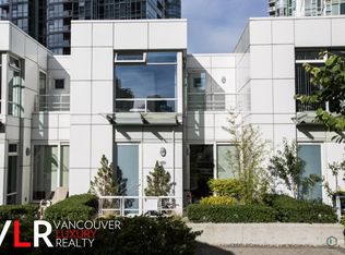 1111 Marinaside Cres #TOWNHOUSE, Vancouver, BC V6Z 2Y3