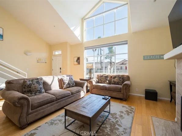 239 Park Ave, Pismo Beach, CA 93449