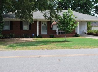 2101 Northview Dr, Kinston, NC 28501