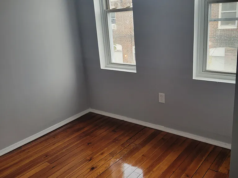 3531 Ella St — Photo 5