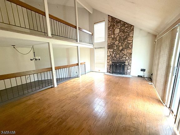 4th image of 237 Kingsberry Dr #237