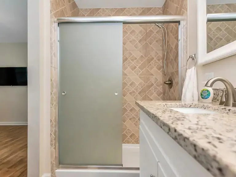 6800 Elm Forest Dr — Photo 29