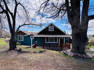 451 SE C St, Madras, OR 97741