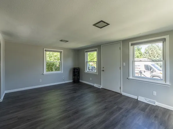 1529 Woodman Road, Janesville, WI 53545