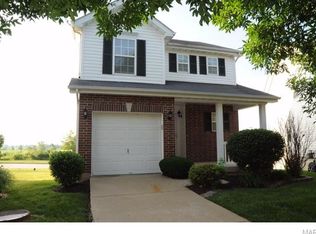 322 Tyndale Dr, O'Fallon, MO 63366