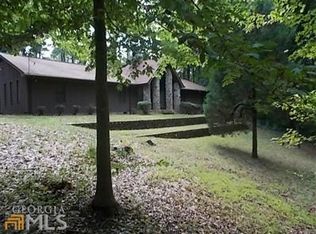 4016 Happy Valley Cir, Newnan, GA 30263