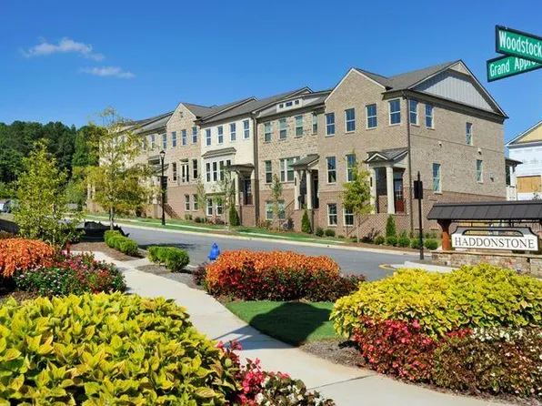 256 Commons Ave, Woodstock, GA 30188