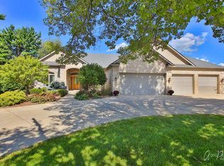 3688 Magnolia Dr, Spring Grove, IL 60081