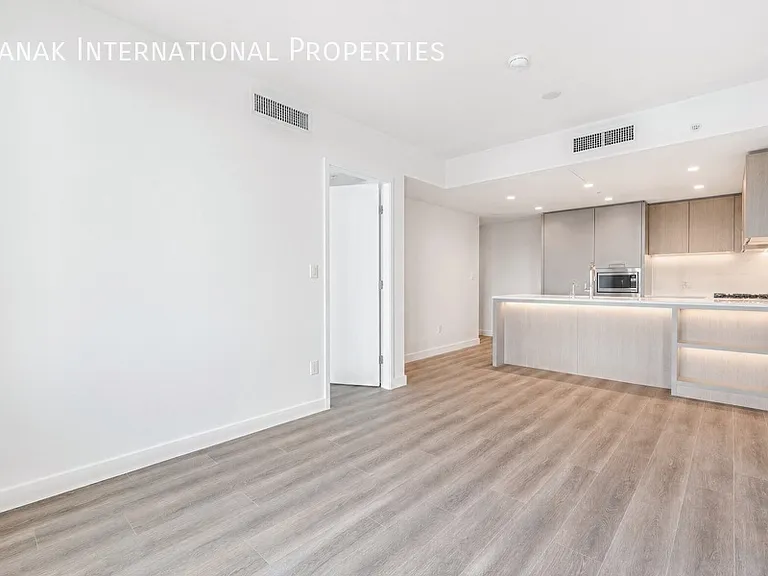 701 Sussex Ave #6608 — Photo 6