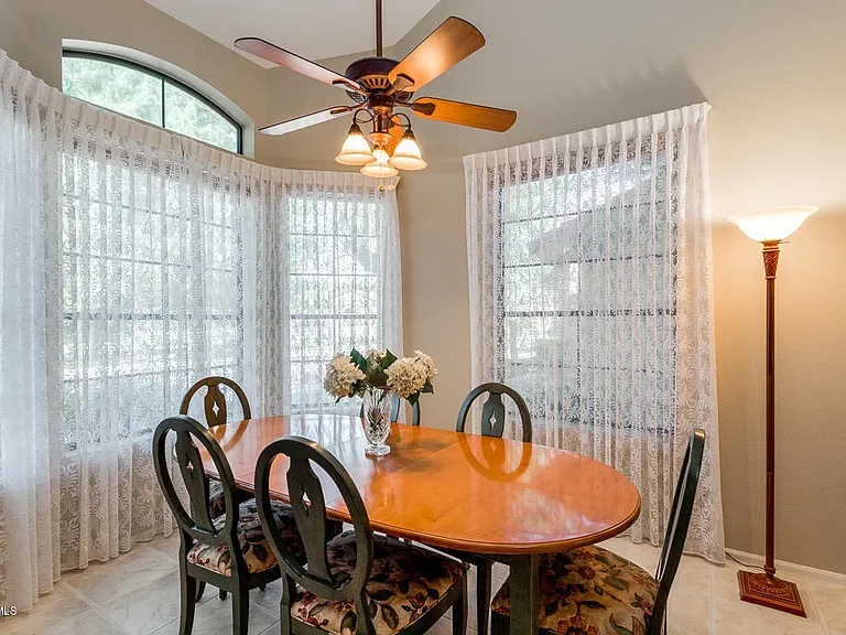 193 W Amanda Ln — Photo 12