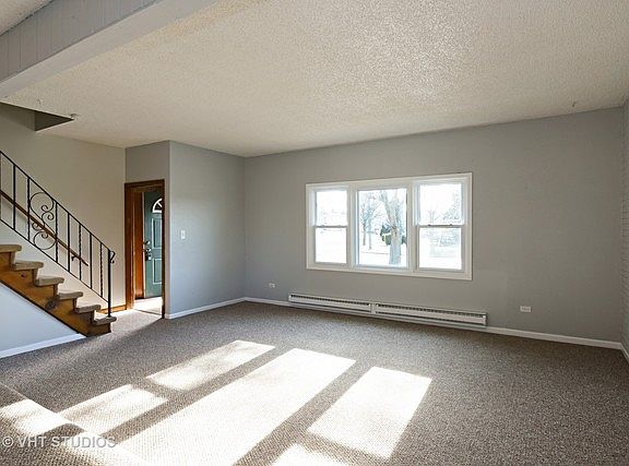 2nd image of 515 Eichler Dr APT B