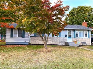 15 Sheppard Dr, Warwick, RI 02886