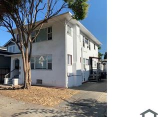 694 44th St, Oakland, CA 94609