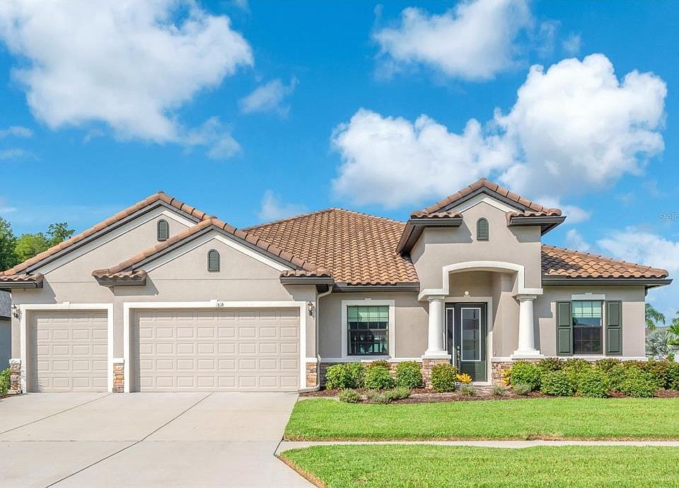 1st image of 814 TIRANO WAY