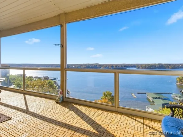 56 Emerald Bay Dr #3D, Lake Ozark, MO 65049