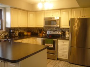 197 Crown Prince Dr, Marlton, NJ