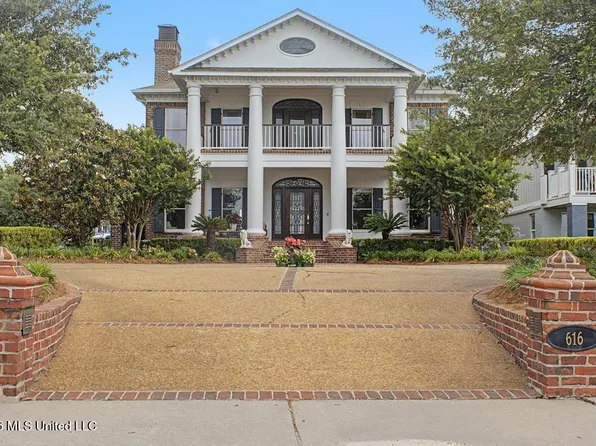 616 E Beach Blvd, Gulfport, MS 39501