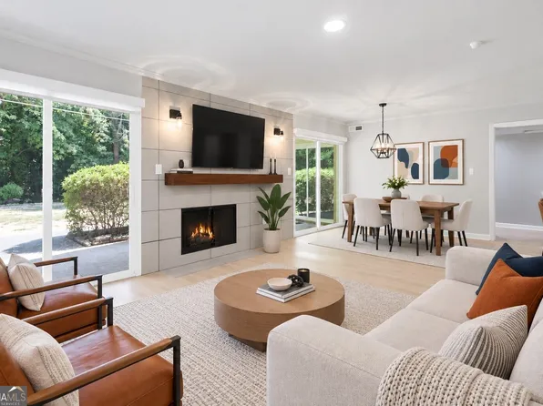 5400 Roswell Rd APT N6, Sandy Springs, GA 30342