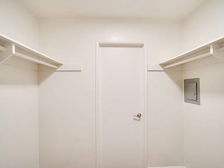 Florida Place — Photo 12