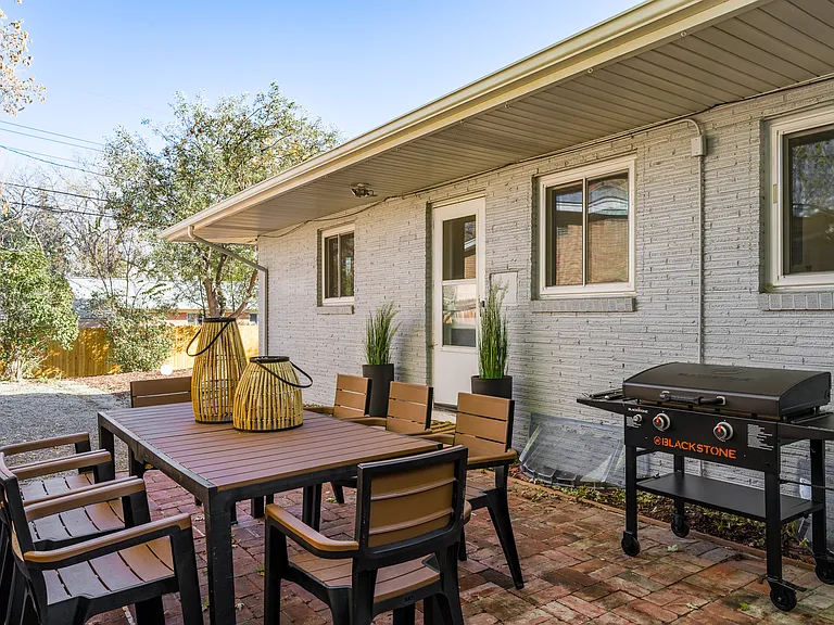 6604 Upham St — Photo 30