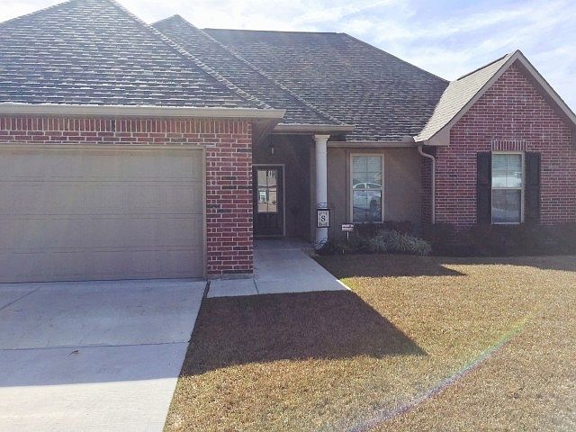 1st image of 173 Trenton Dr