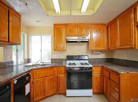 4th image of 7291 Ginger Ave