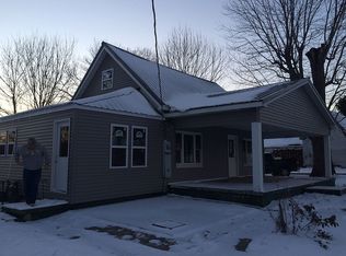 402 2nd St, Shoals, IN 47581