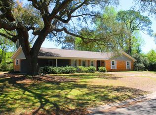 295 Oakwood Dr, Gulfport, MS 39507