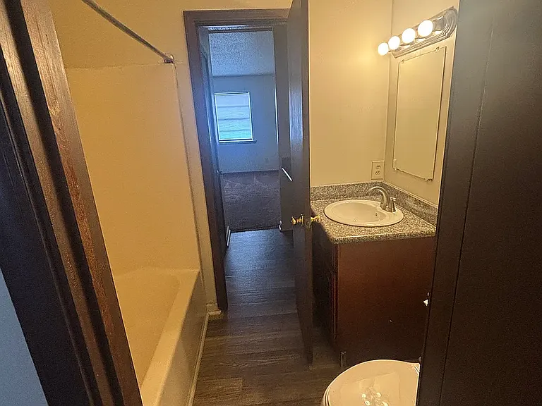 4168 Lac Bienville Dr #B — Photo 10