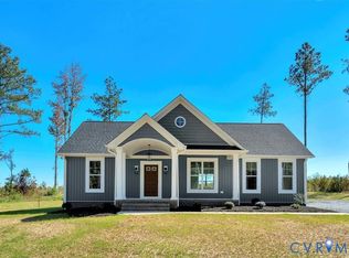 4752 Country Club Rd, Brodnax, VA 23920