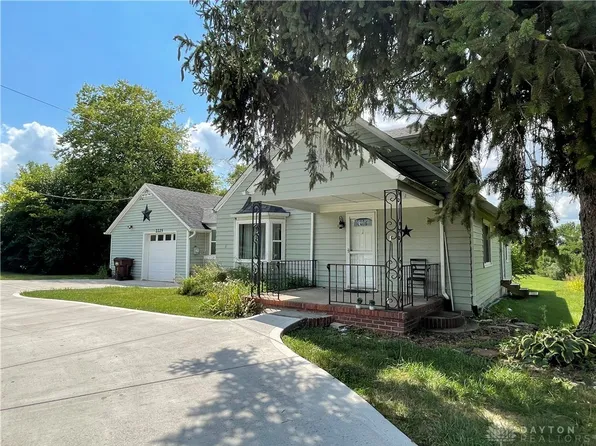 2225 Trebein Rd, Fairborn, OH 45324